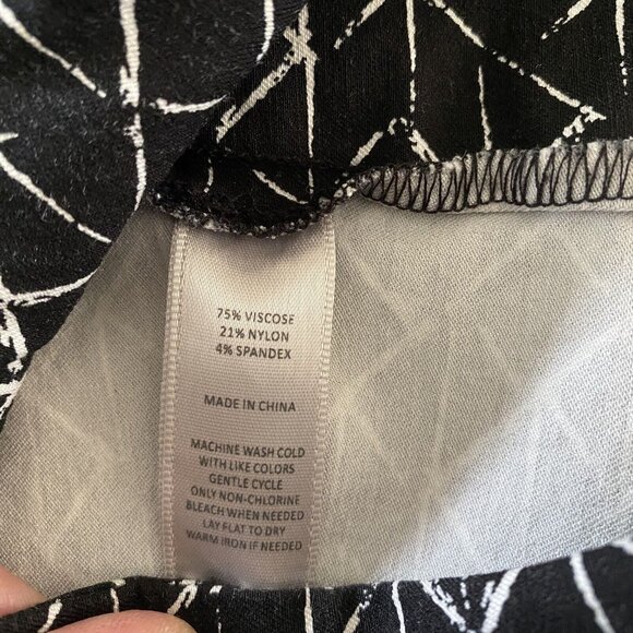 Larry Levine Pants Women’s Size 10 Black & White Pull On Pants - Picture 6 of 10